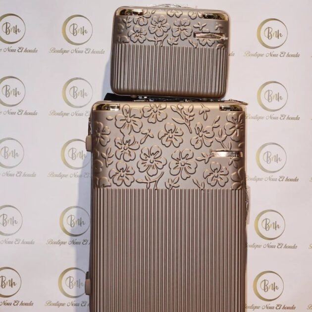 حقيبة حجم كبير+ حقيبة اليد