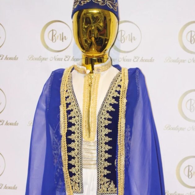 لبسة اولاد عاصمي بالبرنوس اللون ازرق بالذهبي