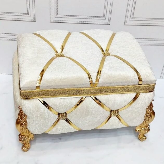 طبق حنة موديل كوفر اللون ابيض بالذهبي دوزان سامبل