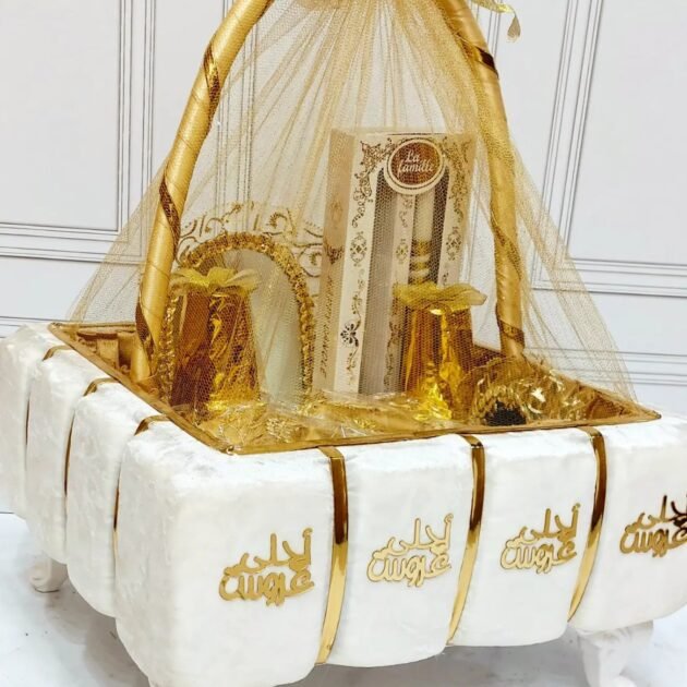 طبق حنة موديل سلة اللون ابيض بالذهبي دوزان سامبل