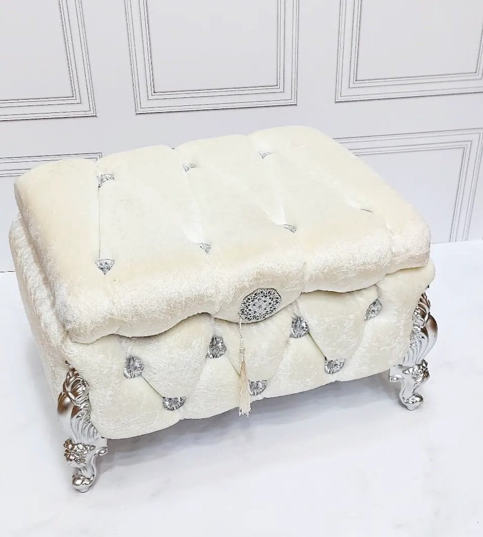 طبق حنة موديل كوفر اللون ابيض بالفضي دوزان مغلفين بالقطيفة - الصورة 2