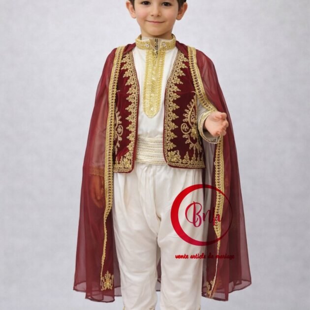 لبسة اولاد عاصمي بالبرنوس اللون ڨرونة بالذهبي من عامين ل 6 سنوات
