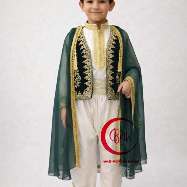 لبسة اولاد عاصمي بالبرنوس اللون اخضر. بالذهبي من 6 أشهر ل 6 سنوات