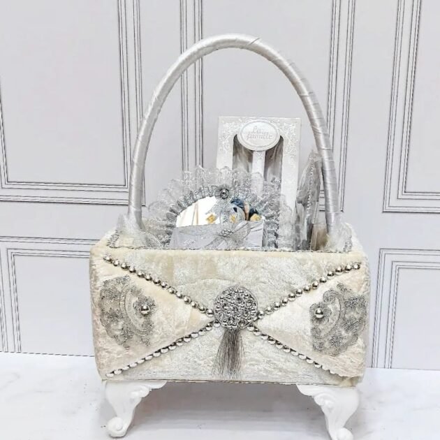 طبق حنة حجم صغير متكون من 6 قطع