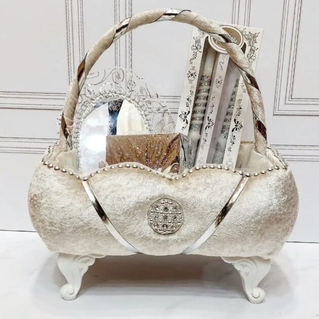 طبق حنة حجم صغير متكون من 6 قطع