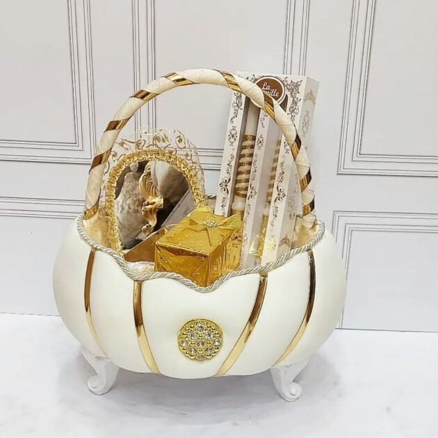 طبق حنة حجم صغير متكون من 6 قطع