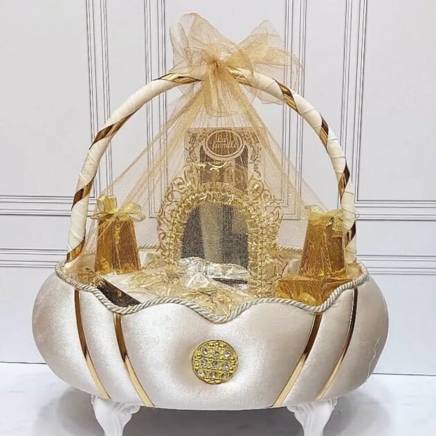 طبق حنة موديل سلة متكون من 9 قطع