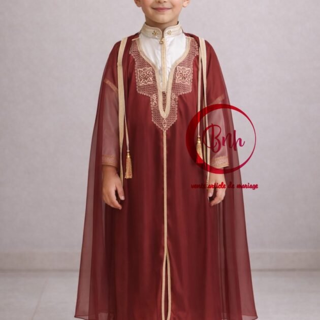 طقم ختان عبايه وبرنوس